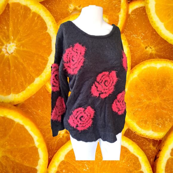 Cable & Gauge Black with Rose Sweater Size Small - Picture 1 of 7